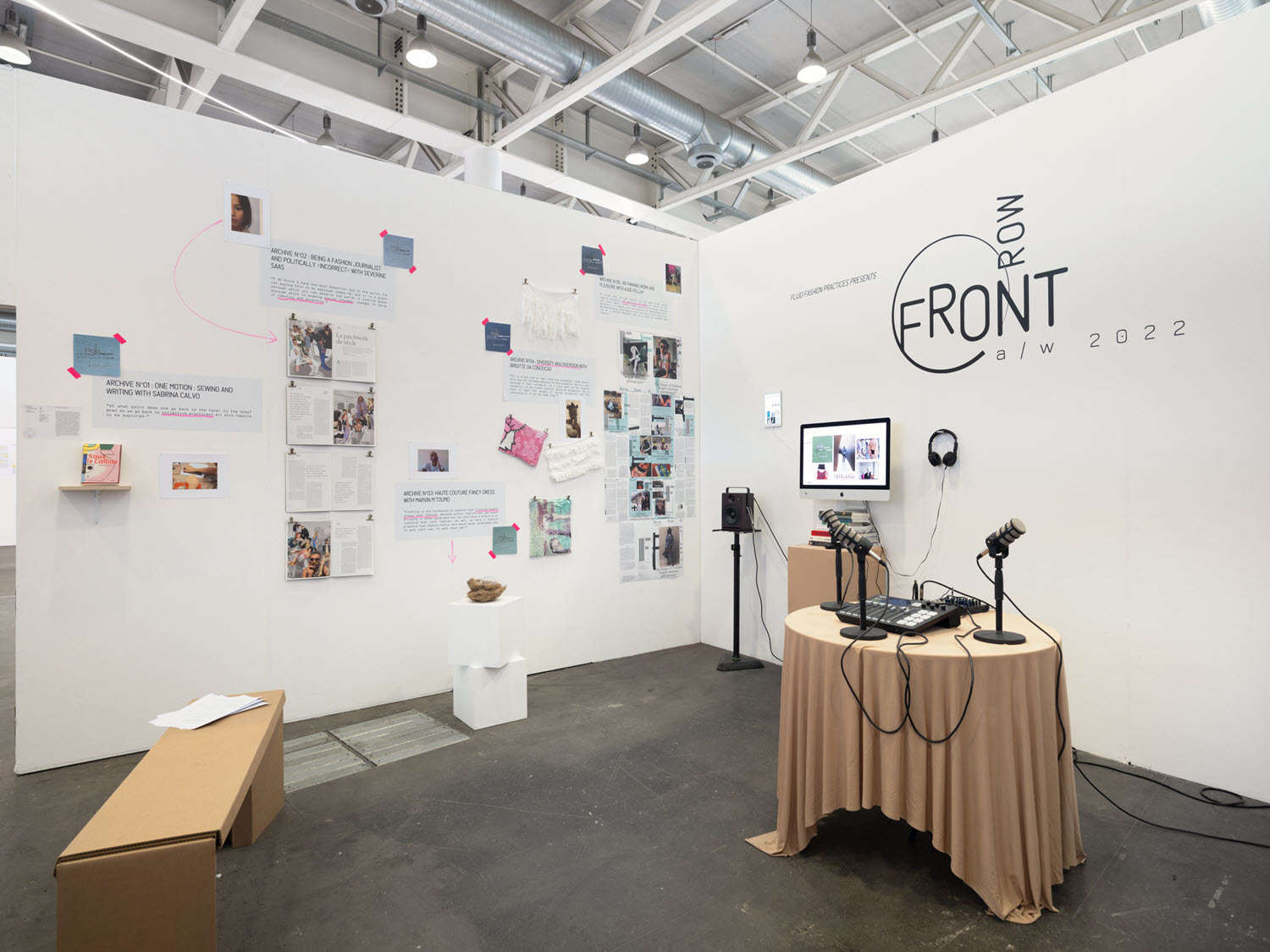 Exhibition view (Front Row)